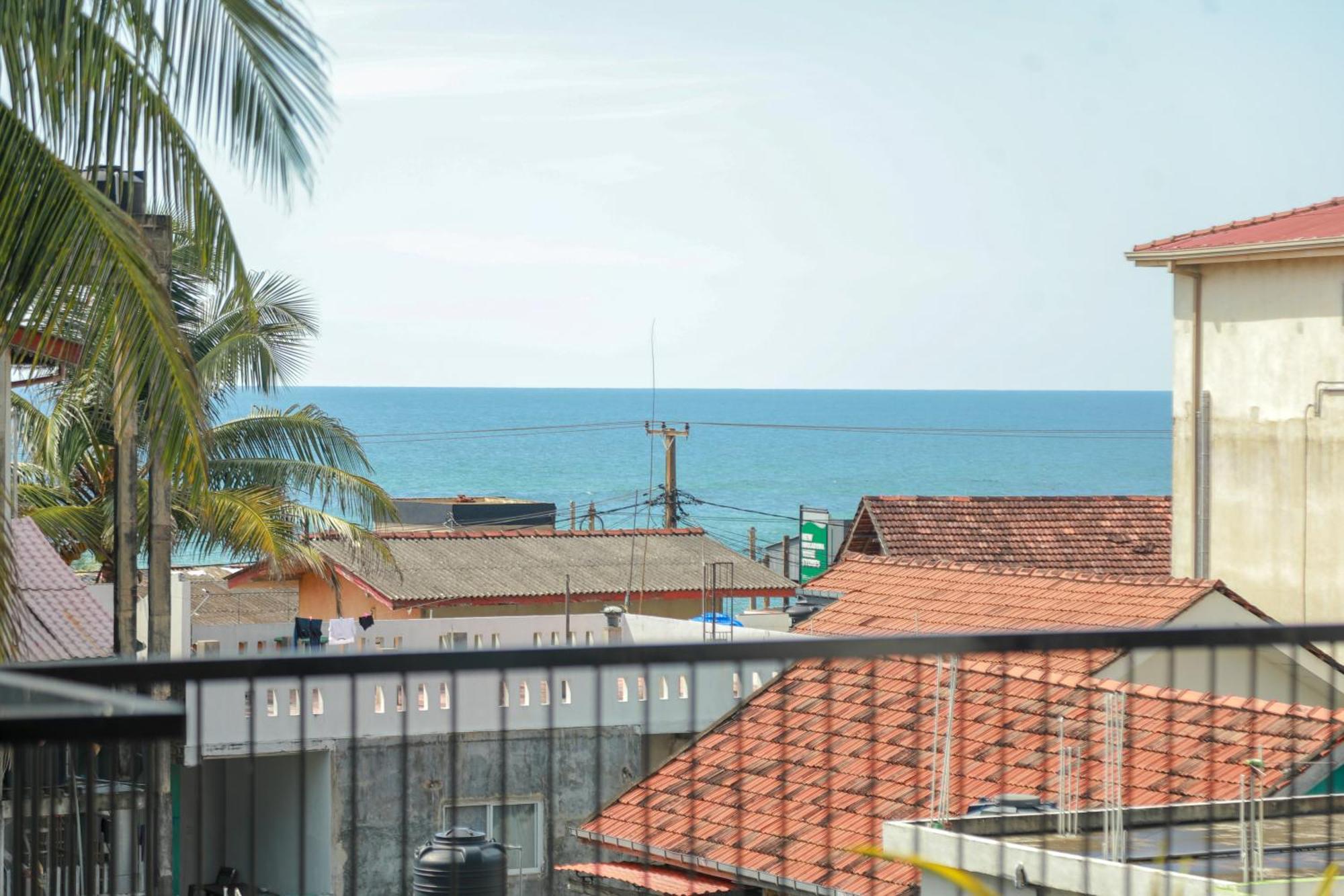 Traveller'S Hotel Hikkaduwa Ngoại thất bức ảnh